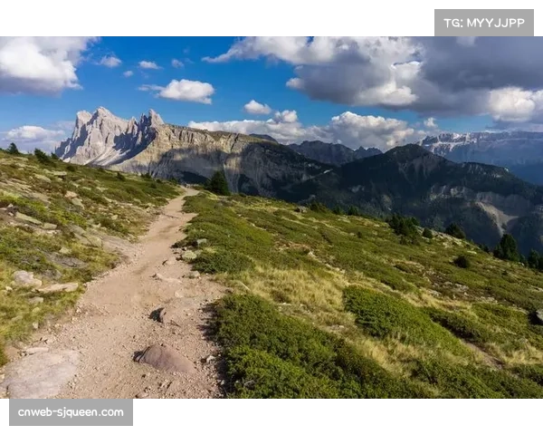环意赛总监称多洛米蒂山赛段将成-皇后赛段-，海拔超2800米