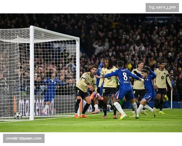 巴萨高位逼抢战术奏效,西班牙人出球困难 巴萨高位逼抢战术奏效,西班牙人出球困难